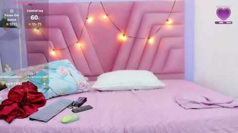 Khloe  online show from 04-02-26, 12:25