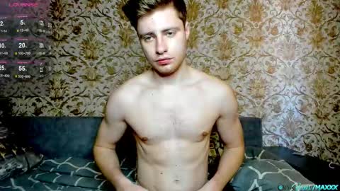 Max online show from 03-15-26, 09:48