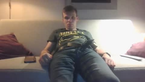 hornyboyivar online show from 10-31-25, 05:47