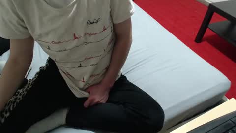 Snapshot of hornycouple21x chatting on 12-13-24, 10:55 HornyCouple89 online show from 12-13-24, 10:55