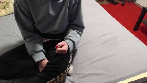 Snapshot of hornycouple21x chatting on 01-03-25, 01:27 HornyCouple89 online show from 01-03-25, 01:27