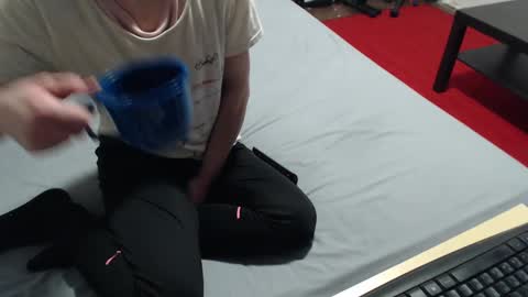 Snapshot of hornycouple21x chatting on 01-11-25, 12:44 HornyCouple89 online show from 01-11-25, 12:44