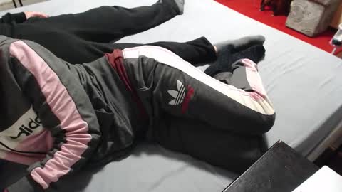 Snapshot of hornycouple21x chatting on 11-09-25, 11:14 HornyCouple89 online show from 11-09-25, 11:14