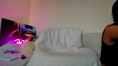 Emma online show from 01-15-25, 08:41