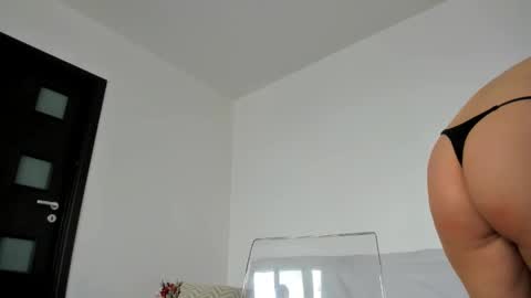 Emma online show from 02-18-25, 08:38