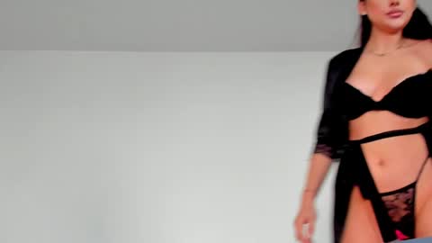 Emma online show from 04-24-26, 08:17