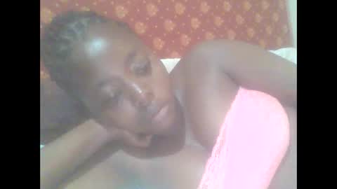 Snapshot of hornygal001 chatting on 05-11-26, 05:24 hornygal001 online show from 05-11-26, 05:24