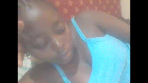 Snapshot of hornygal001 chatting on 05-12-26, 05:37 hornygal001 online show from 05-12-26, 05:37