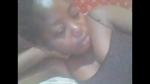 Snapshot of hornygal001 chatting on 06-08-26, 05:19 hornygal001 online show from 06-08-26, 05:19