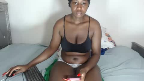 hornygal256 online show from 11-25-25, 06:35