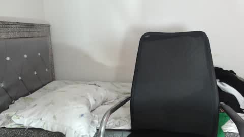 hornygal256 online show from 12-02-25, 05:46