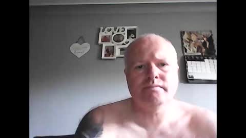 hornyguy19781978 online show from 05-04-26, 10:00