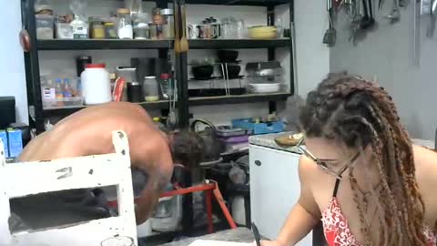 Snapshot of hornyhippies0080 chatting on 06-21-26, 01:24 Nix D online show from 06-21-26, 01:24