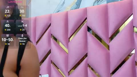 Valentina  online show from 10-12-25, 12:15