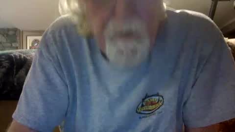 Snapshot of hornyinohio9 chatting on 04-15-26, 01:29 HornyInOhio9 online show from 04-15-26, 01:29