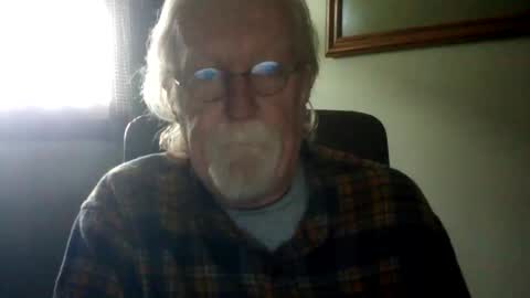 Snapshot of hornyinohio9 chatting on 05-02-26, 04:12 HornyInOhio9 online show from 05-02-26, 04:12