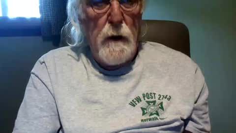 Snapshot of hornyinohio9 chatting on 05-19-26, 12:22 HornyInOhio9 online show from 05-19-26, 12:22