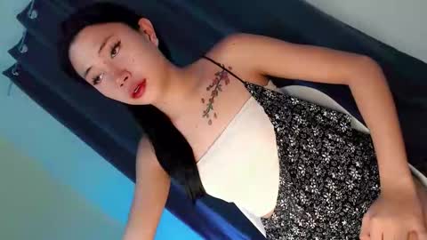 Snapshot of hornykylie047 chatting on 09-25-25, 02:04 hornykylie047 online show from 09-25-25, 02:04