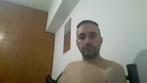 Snapshot of hornysnake69 chatting on 10-12-25, 12:04 hornysnake69 online show from 10-12-25, 12:04