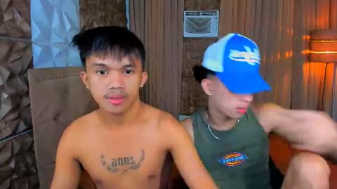 Snapshot of hornytwinkx69 chatting on 07-20-26, 04:09 hornytwinkx69 online show from 07-20-26, 04:09