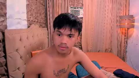 Snapshot of hornytwinkx69 chatting on 07-28-26, 07:50 hornytwinkx69 online show from 07-28-26, 07:50