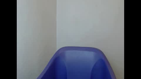 Snapshot of hornyxbum chatting on 02-21-25, 01:55 hornyxbum online show from 02-21-25, 01:55