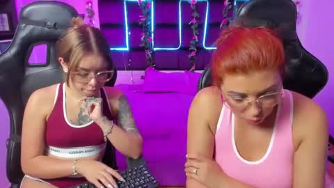 Snapshot of hornyy_mom chatting on 01-27-25, 02:46 hornyy mom online show from 01-27-25, 02:46