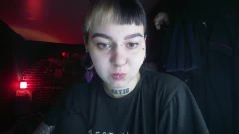 Snapshot of horror_circus chatting on 12-09-24, 03:18 Messalina Horror online show from 12-09-24, 03:18