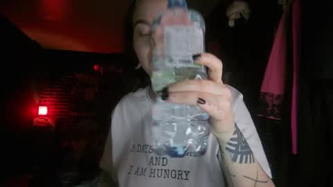 Snapshot of horror_circus chatting on 12-13-24, 03:16 Messalina Horror online show from 12-13-24, 03:16