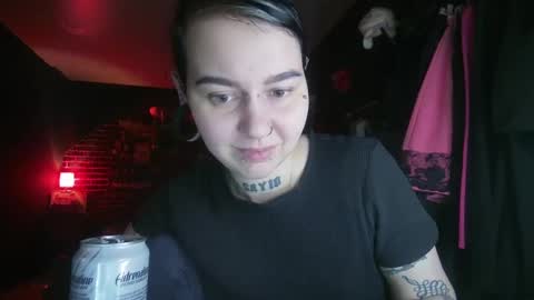 Snapshot of horror_circus chatting on 12-14-24, 05:58 Messalina Horror online show from 12-14-24, 05:58