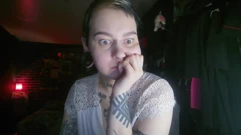 Snapshot of horror_circus chatting on 01-04-25, 07:24 Messalina Horror online show from 01-04-25, 07:24