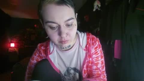 Snapshot of horror_circus chatting on 01-05-25, 03:00 Messalina Horror online show from 01-05-25, 03:00