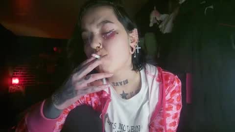 Snapshot of horror_circus chatting on 01-07-25, 03:14 Messalina Horror online show from 01-07-25, 03:14