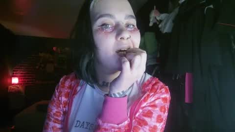 Snapshot of horror_circus chatting on 01-07-25, 06:16 Messalina Horror online show from 01-07-25, 06:16