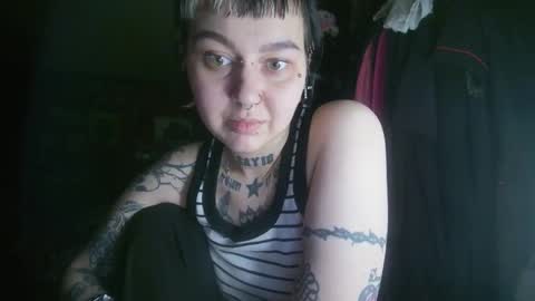 Snapshot of horror_circus chatting on 02-02-25, 02:56 Messalina Horror online show from 02-02-25, 02:56