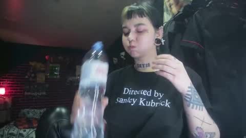 Snapshot of horror_circus chatting on 02-10-25, 09:47 Messalina Horror online show from 02-10-25, 09:47