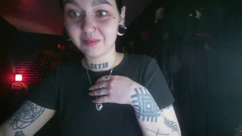 Snapshot of horror_circus chatting on 02-18-25, 01:10 Messalina Horror online show from 02-18-25, 01:10