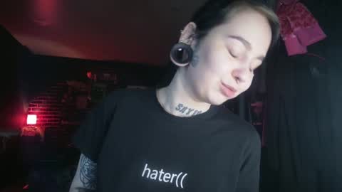 Snapshot of horror_circus chatting on 02-24-25, 07:22 Messalina Horror online show from 02-24-25, 07:22