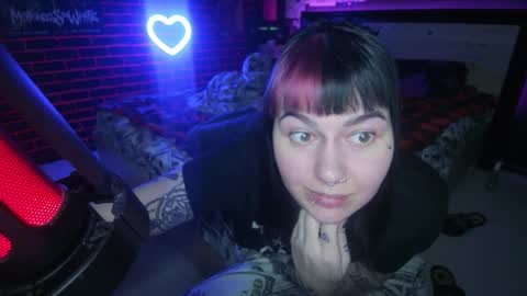 Snapshot of horror_circus chatting on 09-09-25, 06:51 Messalina Horror online show from 09-09-25, 06:51