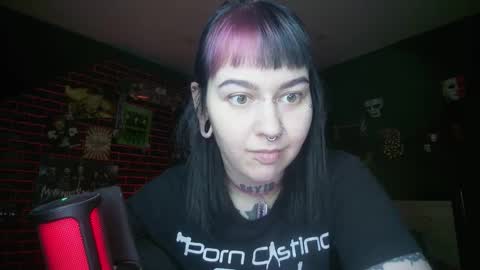 Snapshot of horror_circus chatting on 09-13-25, 12:43 Messalina Horror online show from 09-13-25, 12:43