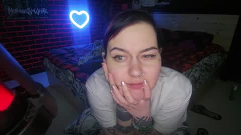 Snapshot of horror_circus chatting on 09-17-25, 08:10 Messalina Horror online show from 09-17-25, 08:10