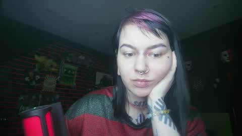 Snapshot of horror_circus chatting on 09-22-25, 05:59 Messalina Horror online show from 09-22-25, 05:59