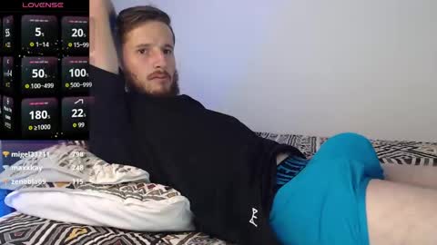 horse_man2 online show from 04-25-26, 01:41