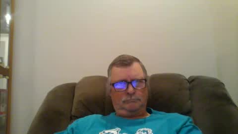 hot4tightholes online show from 12-17-24, 07:59