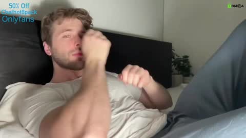 Edward aka Wolf online show from 01-10-25, 02:57