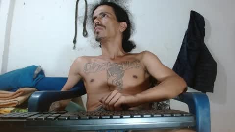 Private open online show from 05-25-26, 07:20