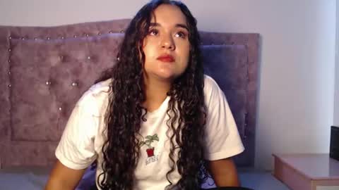 Snapshot of hot_angel07 chatting on 11-26-25, 03:57 Angel online show from 11-26-25, 03:57