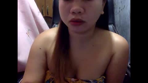 Snapshot of hot_april214 chatting on 04-03-26, 07:45 hot_april214 online show from 04-03-26, 07:45