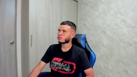 hot bad boy69 online show from 04-21-26, 08:12