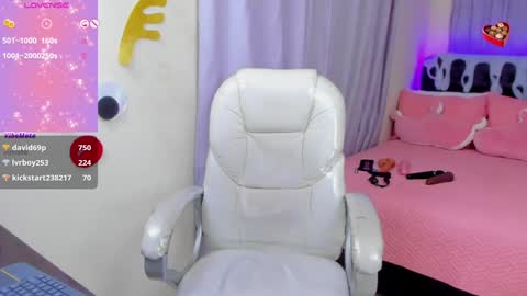 VALENTINA online show from 12-28-24, 07:44